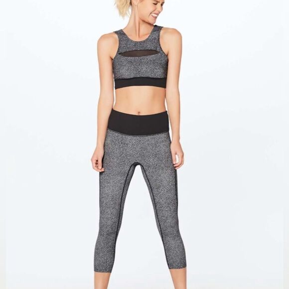 Lululemon Run The Day Crop *23" size 6 Fractal Dark Starlight Black / Black - Picture 1 of 6